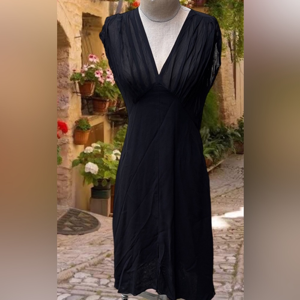 Ulf Andersson black silk feel classic dress from luxury Rodeo store. Made in US